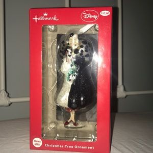 Cruella de Vil tree ornament